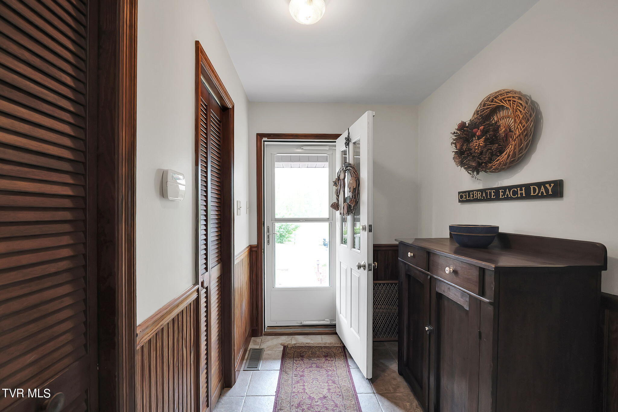 9117 Mountain Road, Lebanon, Virginia image 18