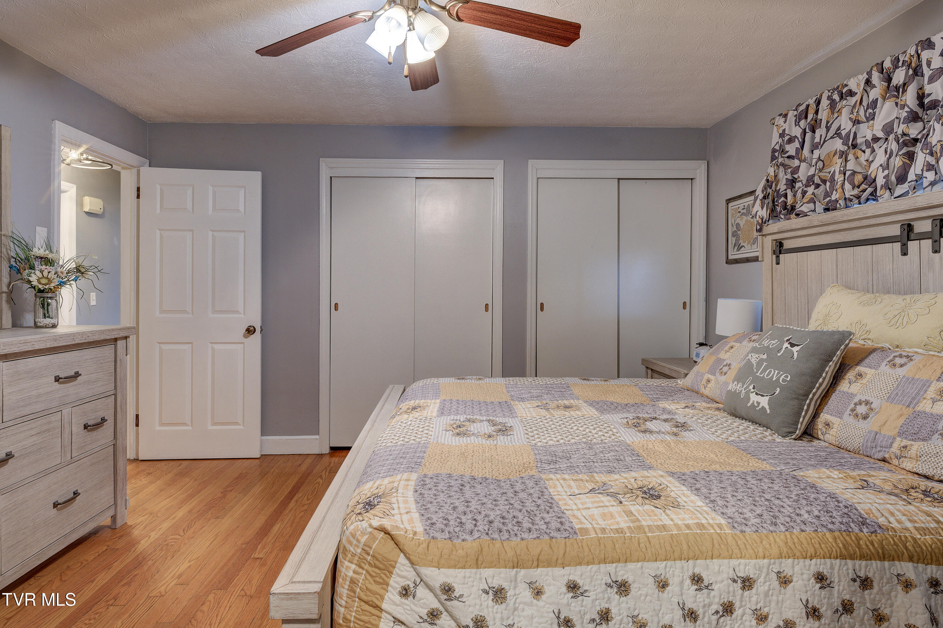 Kingsport, Tennessee 37664, United States, 3 Bedrooms Bedrooms, ,2 BathroomsBathrooms,Residential,Pending,8719