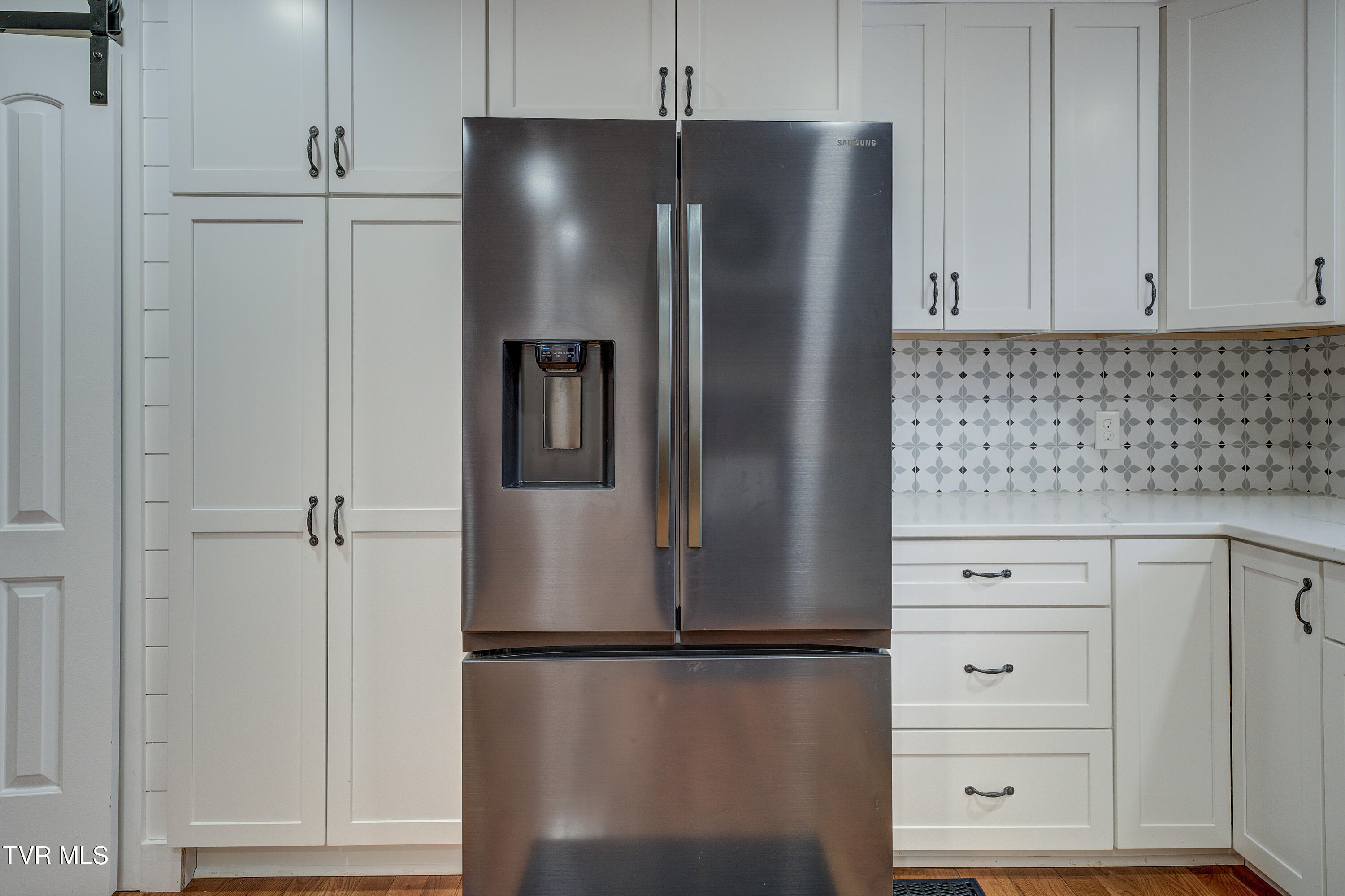 Kingsport, Tennessee 37664, United States, 3 Bedrooms Bedrooms, ,2 BathroomsBathrooms,Residential,Pending,8719