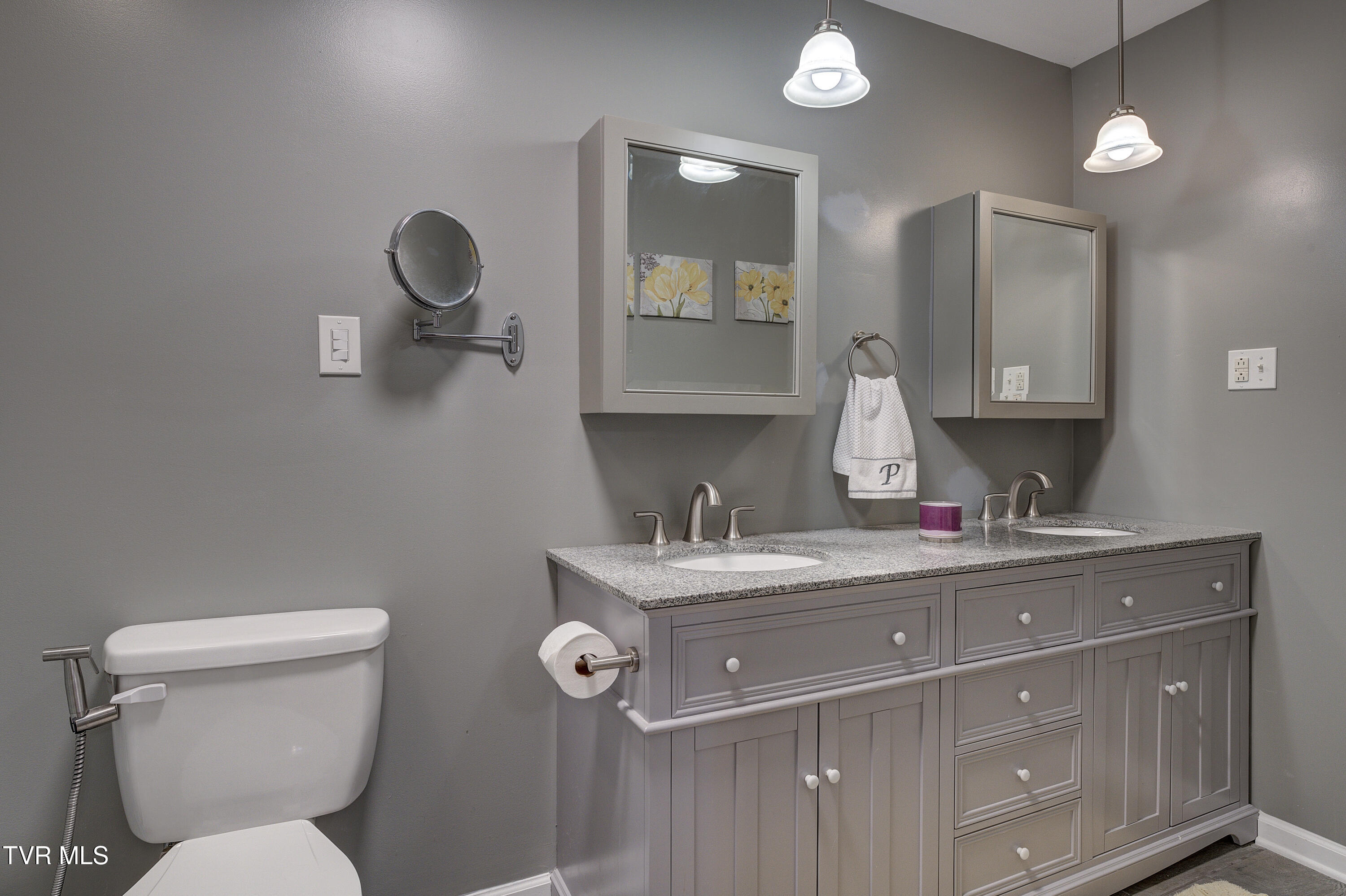 Kingsport, Tennessee 37664, United States, 3 Bedrooms Bedrooms, ,2 BathroomsBathrooms,Residential,Pending,8719