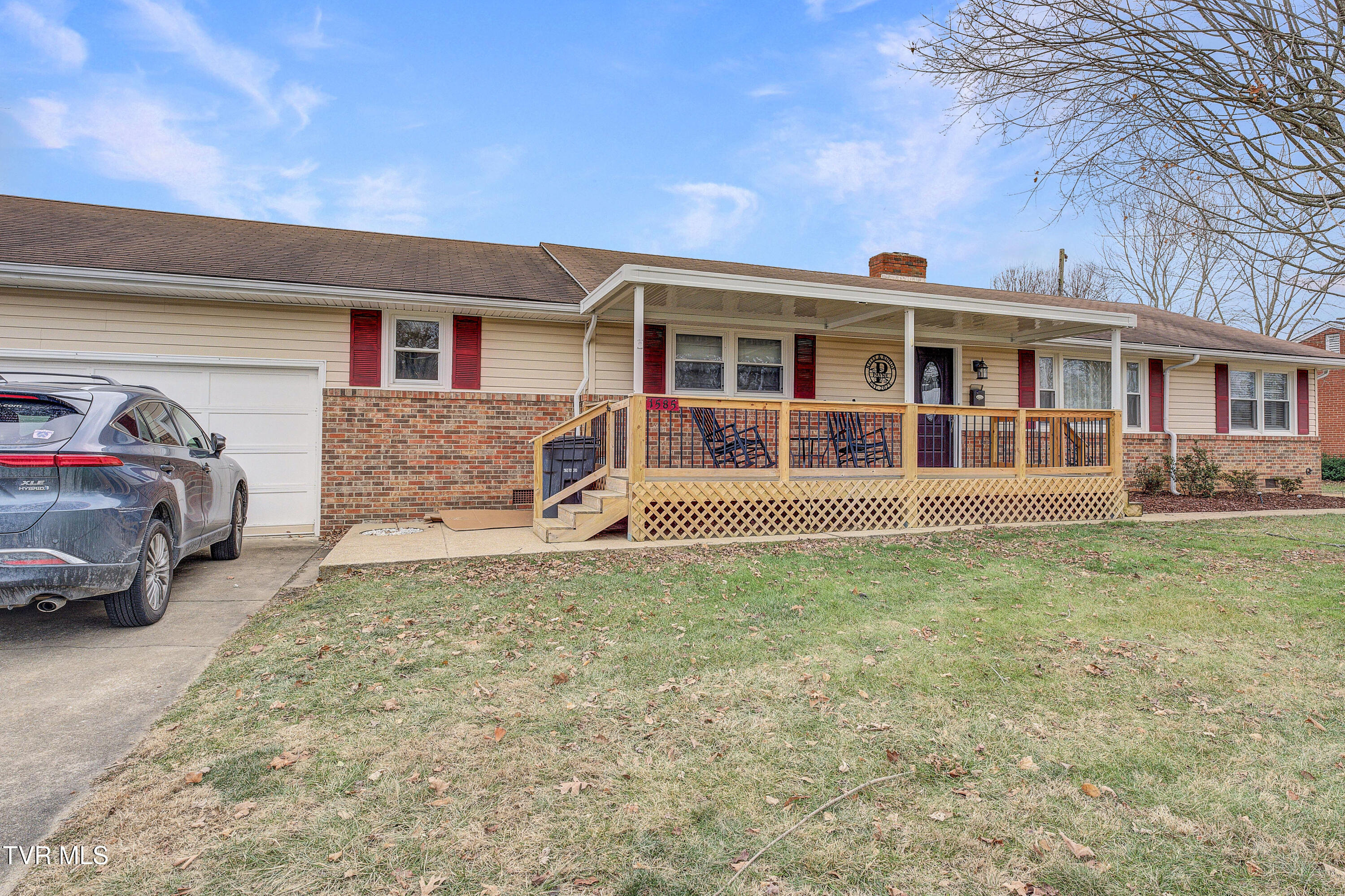 Kingsport, Tennessee 37664, United States, 3 Bedrooms Bedrooms, ,2 BathroomsBathrooms,Residential,Pending,8719