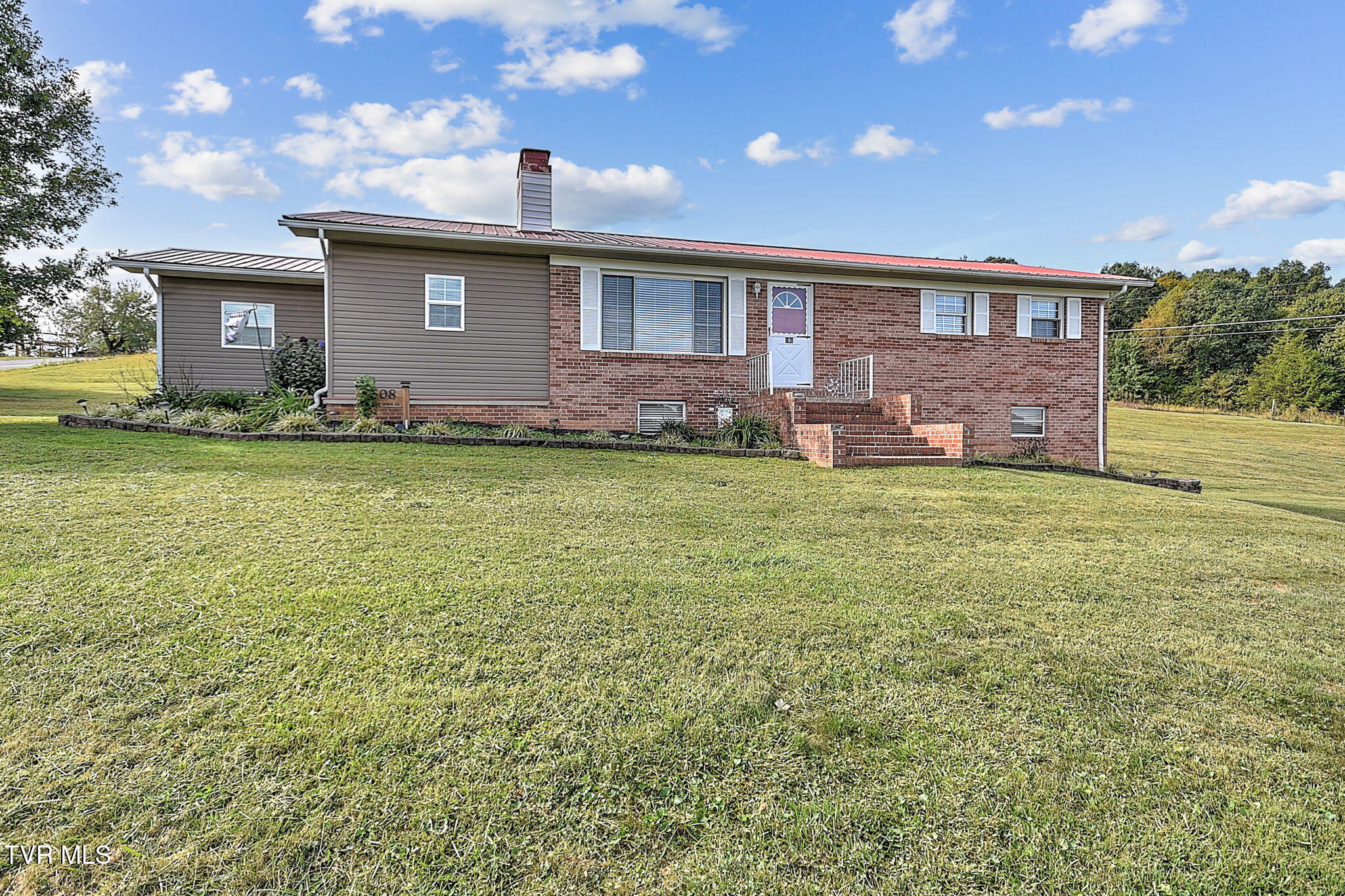 608 Walnut Grove Road