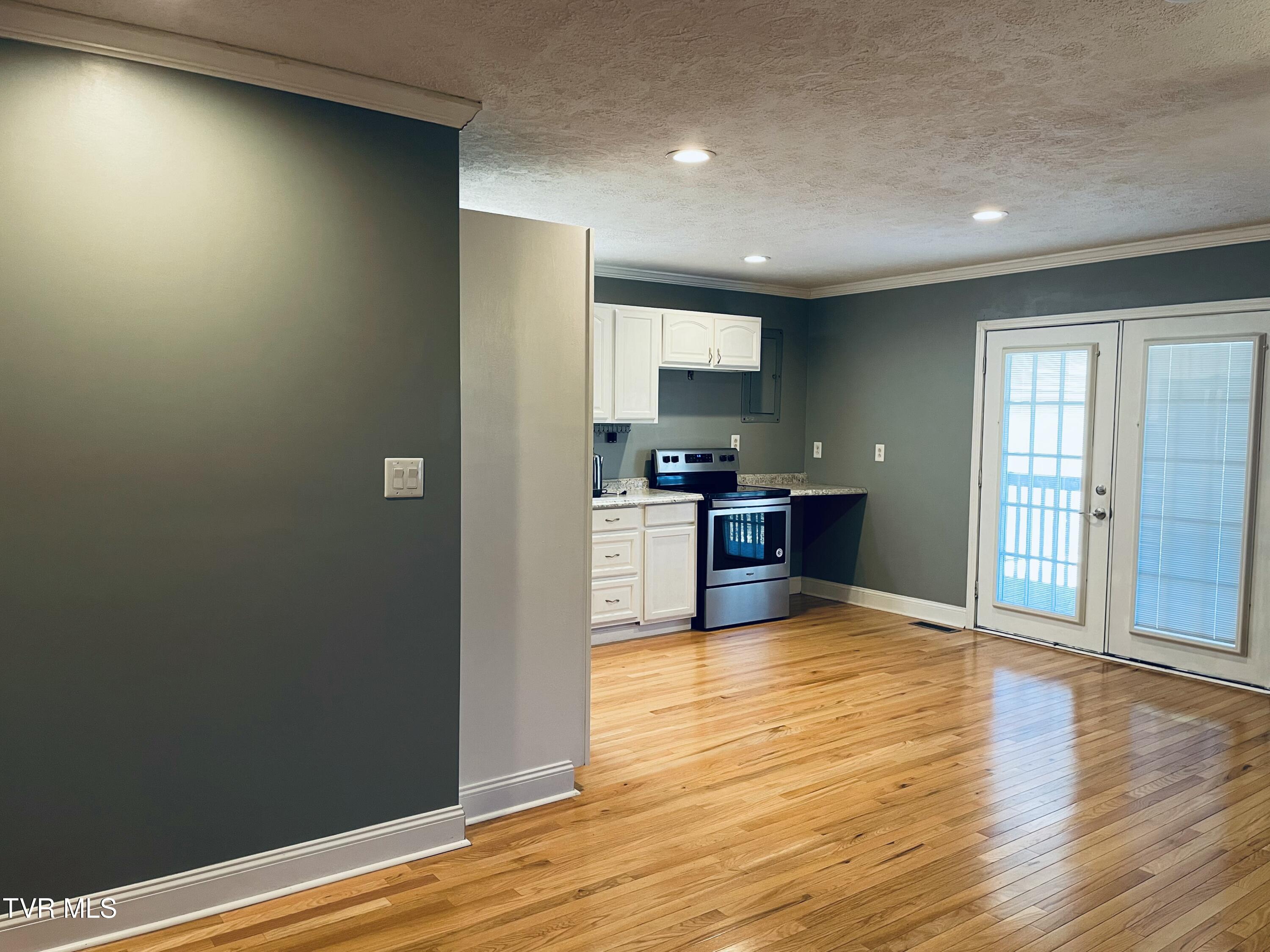 713 10th Street, Big Stone Gap, Virginia image 4