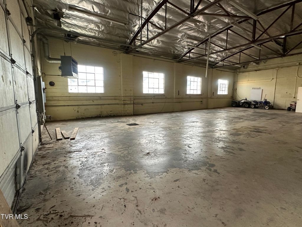 Photo of 110 Austin Street, Greeneville, TN 37745 (MLS # 9993983)