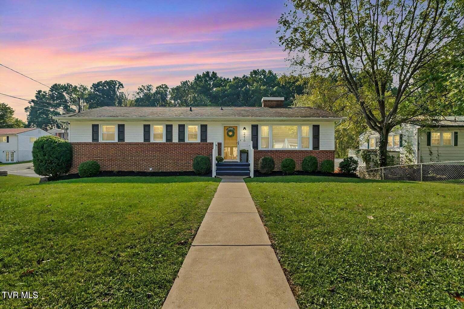 2216 Westfield Street, Bristol, Virginia image 1