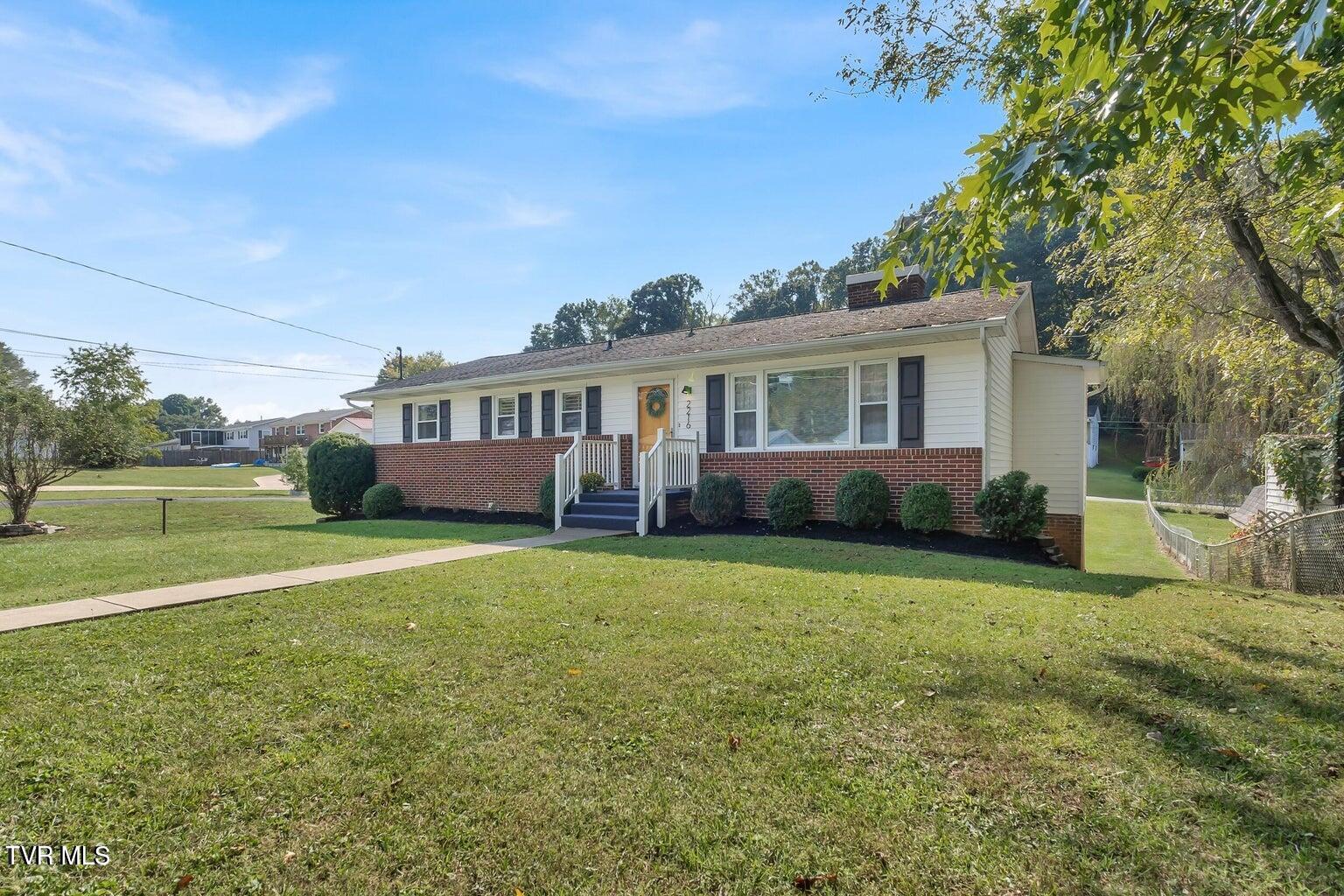 2216 Westfield Street, Bristol, Virginia image 3