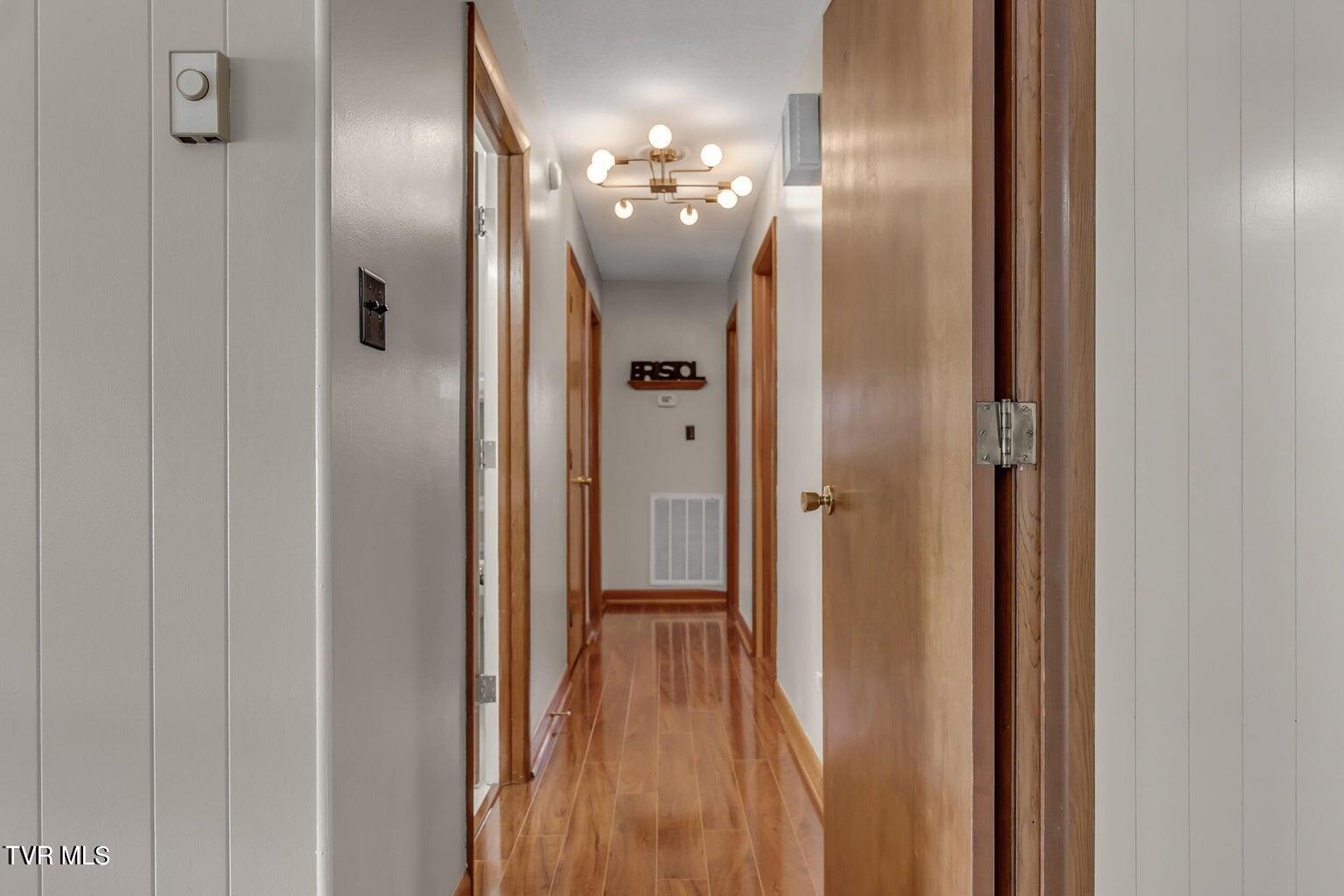 2216 Westfield Street, Bristol, Virginia image 17