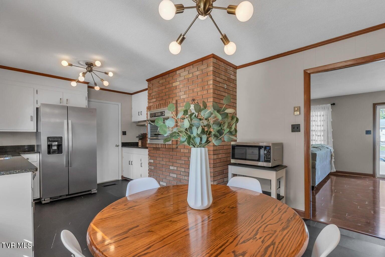 2216 Westfield Street, Bristol, Virginia image 12