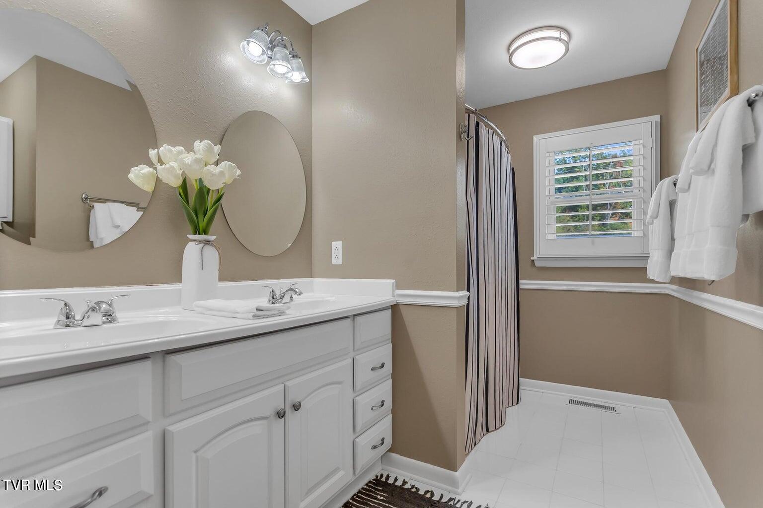 2216 Westfield Street, Bristol, Virginia image 18