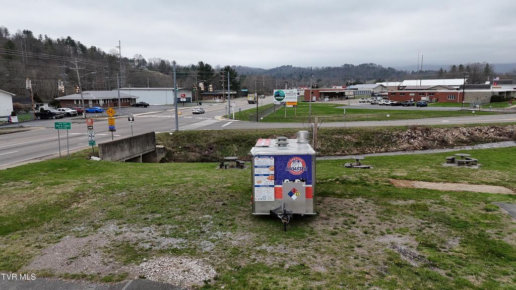 Photo of 1 Shady Street, Mountain City, TN 37683 (MLS # 9992758)