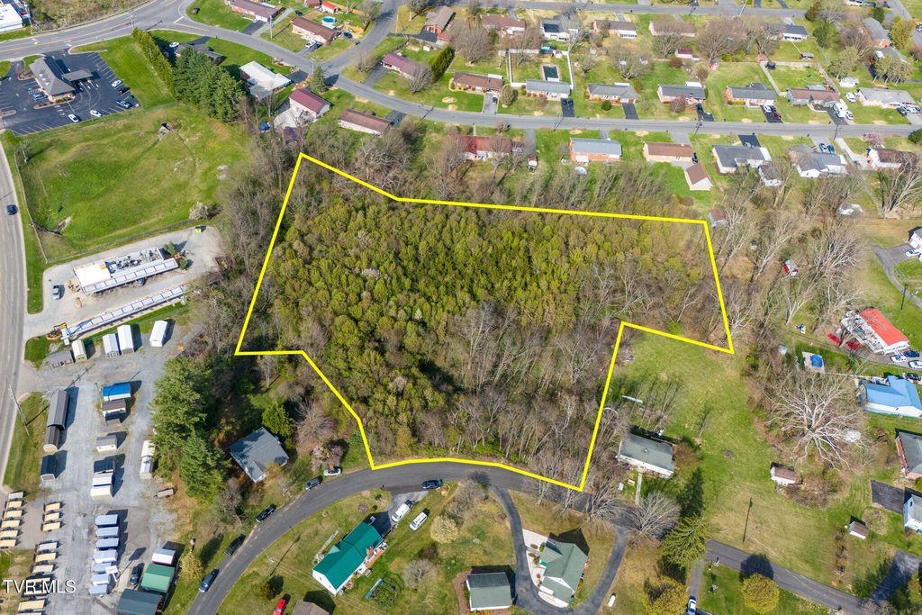 Photo of Tbd Kentucky Street, Bristol, VA 24201 (MLS # 9992949)