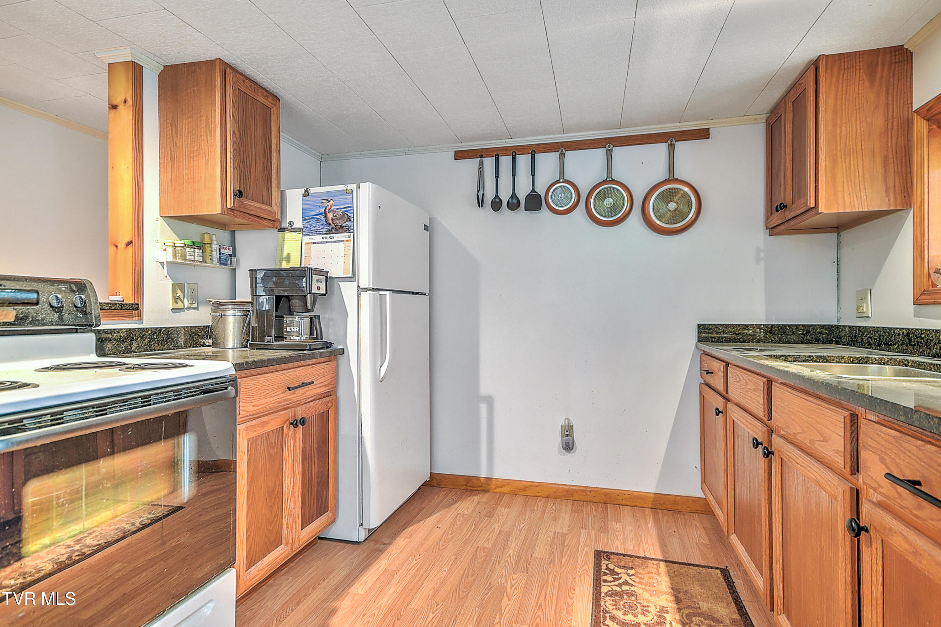 2461 Summer Way, Parrottsville, Tennessee image 15