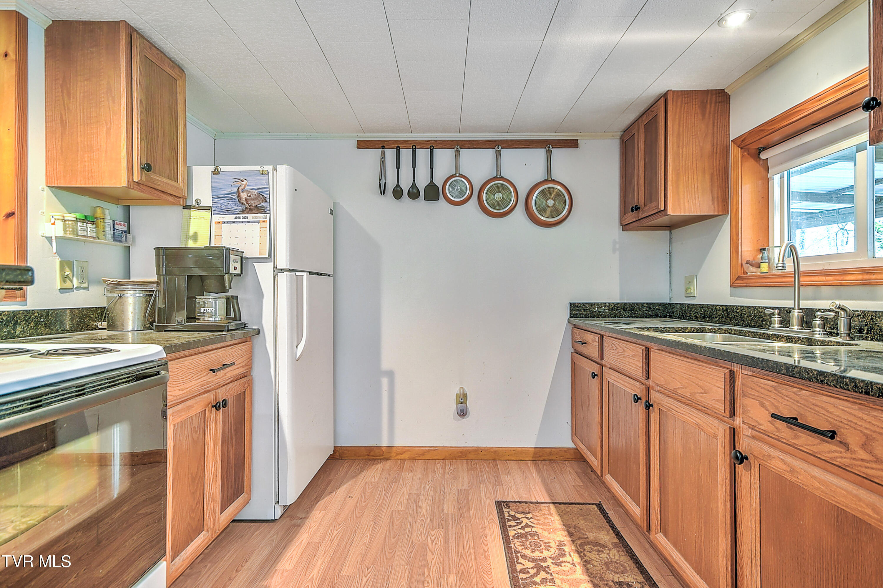 2461 Summer Way, Parrottsville, Tennessee image 16