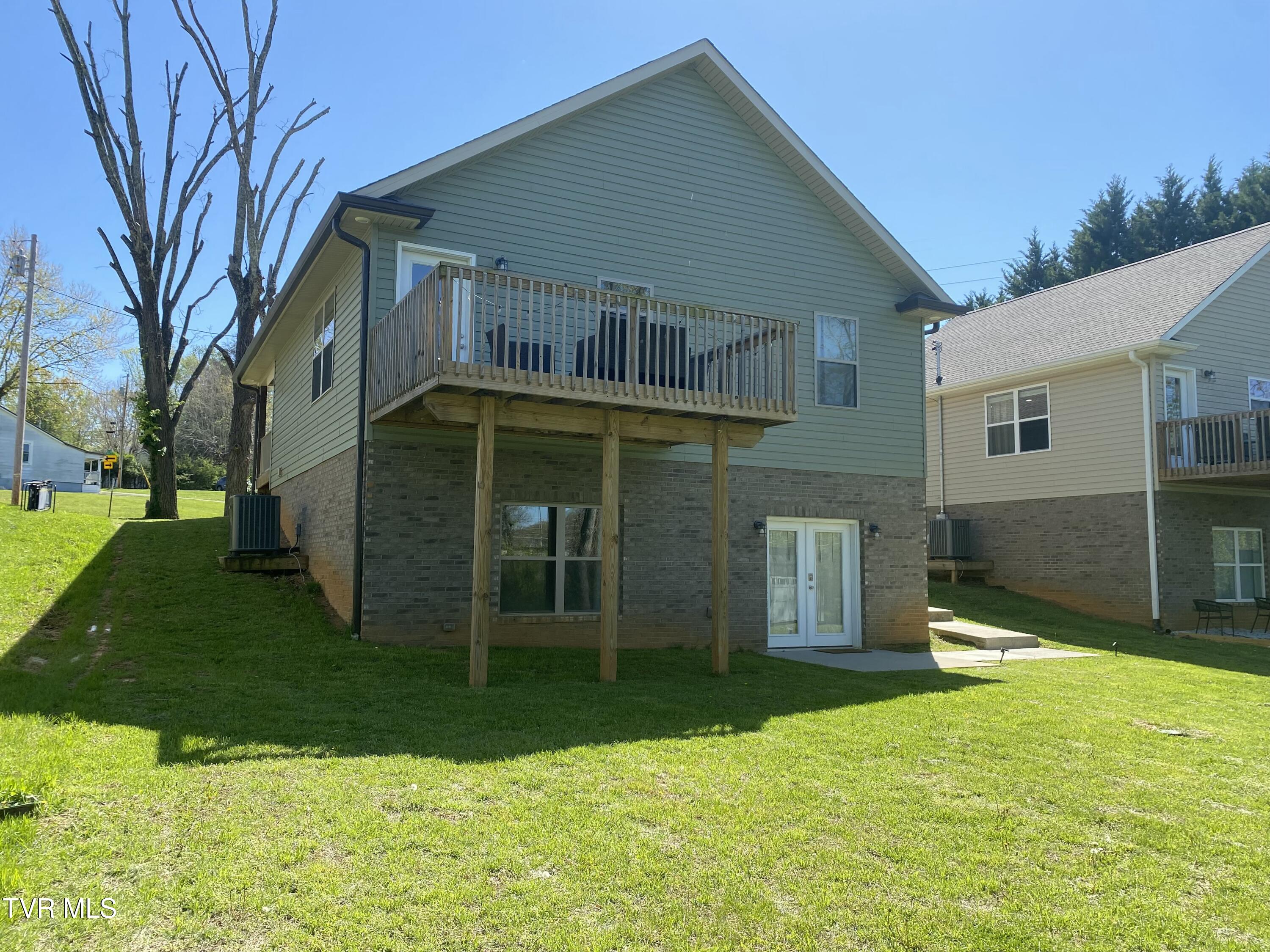 2410 Textile Street, Johnson City, Tennessee image 27