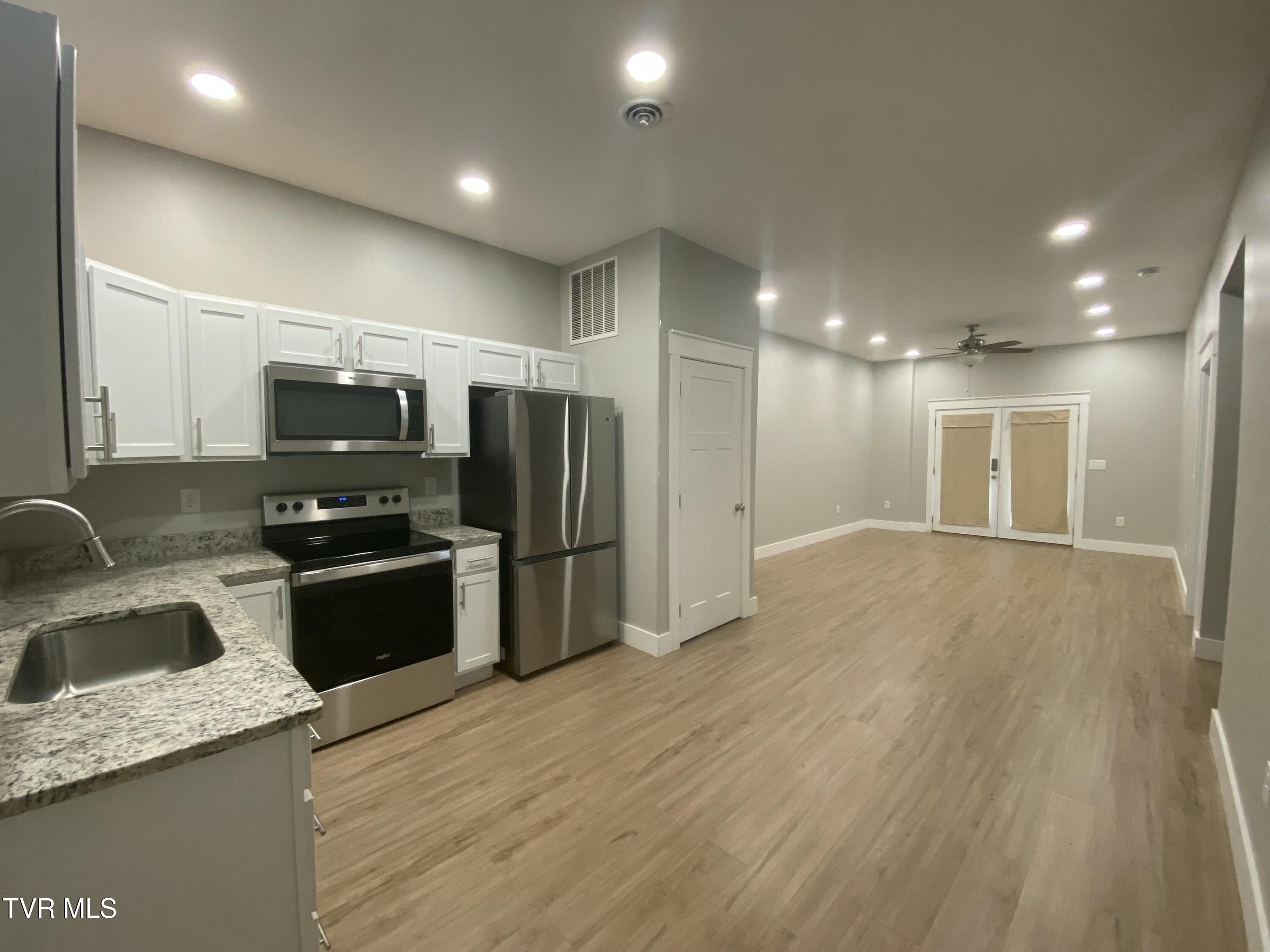 2410 Textile Street, Johnson City, Tennessee image 19