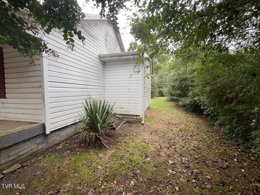 Photo of 2516 Westmoreland Avenue, Kingsport, TN 37664 (MLS # 10001411)