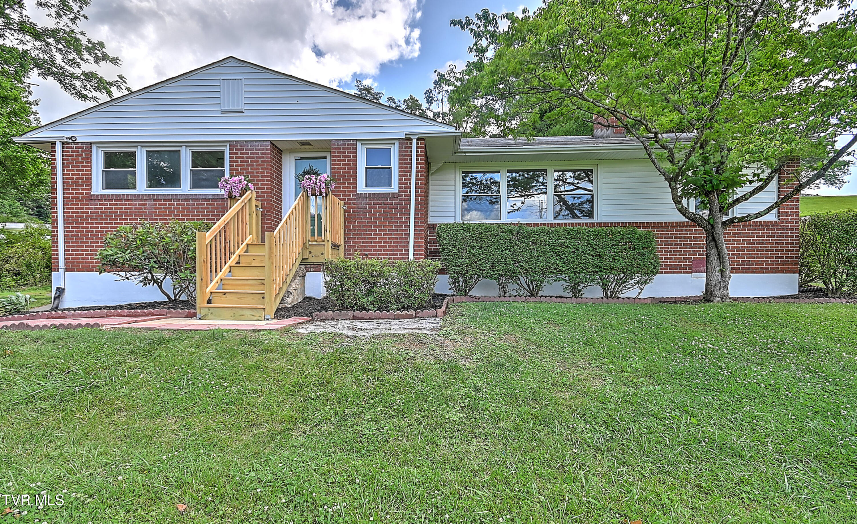 3521 Fort Henry Drive, Kingsport, Tennessee image 46