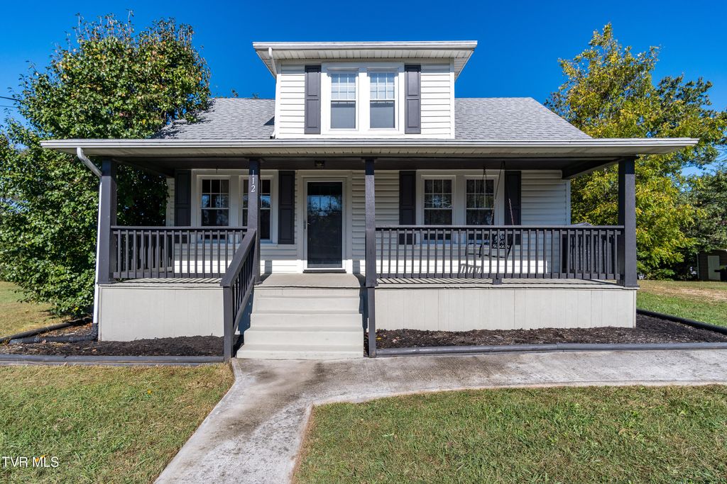 Photo of 112 Holston View Drive, Bristol, TN 37620 (MLS # 9986838)