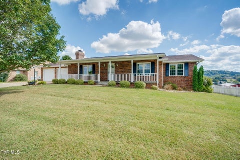 Homes For Sale - 208 Bart Green Drive<br/> Washington County, Johnson City, TN 37615