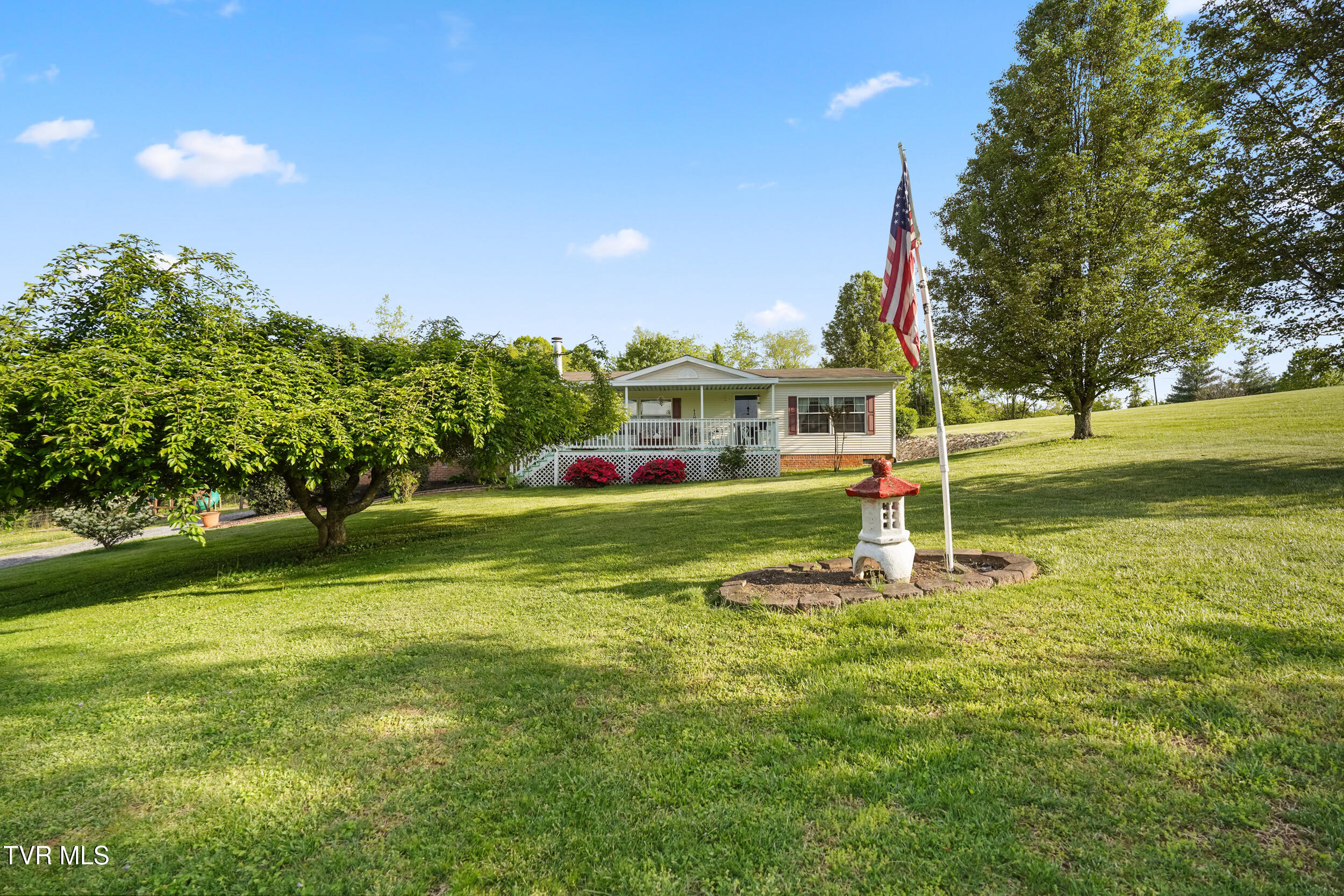 134 Shoemaker Lane, Church Hill, Tennessee image 3