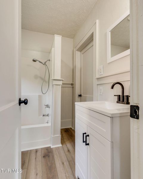 Tiny photo for 548 Floyd Street, Bristol, VA 24201 (MLS # 9986501)