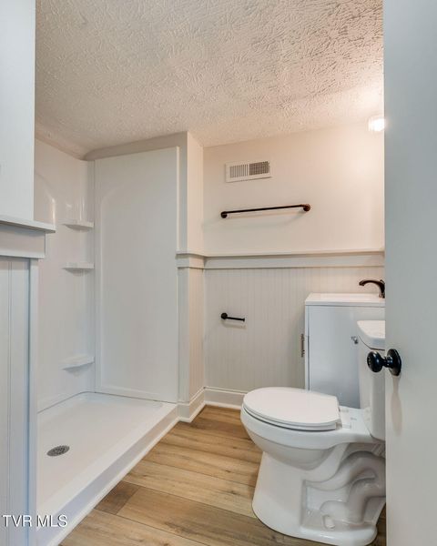 Tiny photo for 548 Floyd Street, Bristol, VA 24201 (MLS # 9986501)
