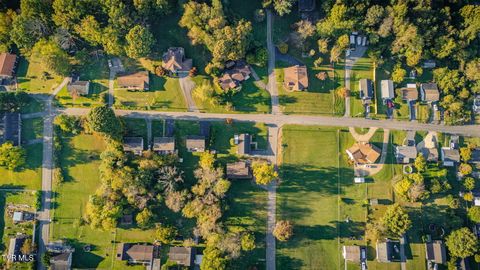 Tiny photo for 548 Floyd Street, Bristol, VA 24201 (MLS # 9986501)