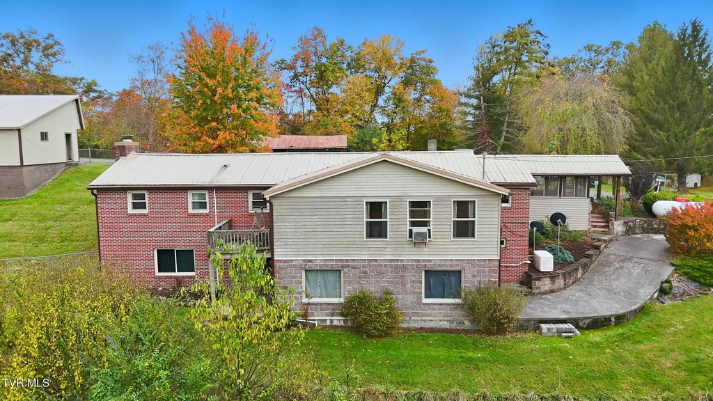 Photo of 490 Delaney Lane, Clintwood, VA 24228 (MLS # 9987447)