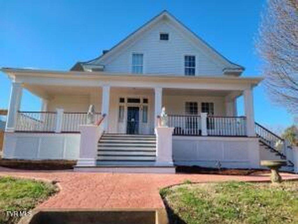 Photo of 721 First North Street, Morristown, TN 37814 (MLS # 9986678)