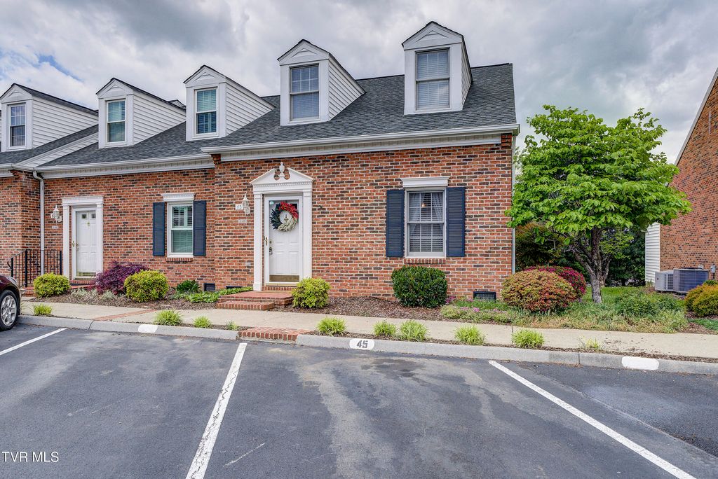 Photo of 400 Sunset Drive #Apt J45, Johnson City, TN 37604 (MLS # 9994262)