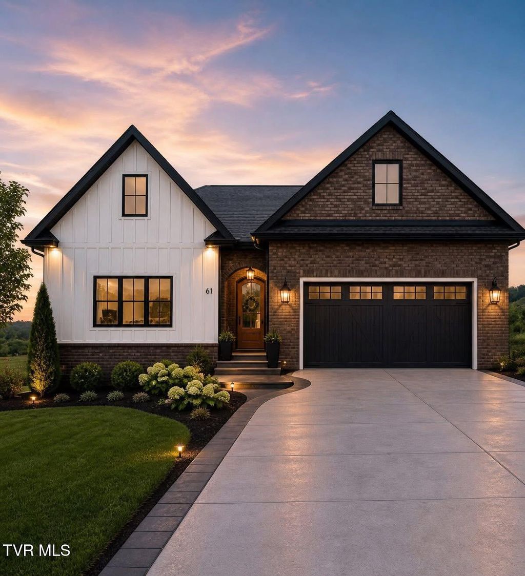 Photo of 61 Glaze Farm Way, Johnson City, TN 37601 (MLS # 9996630)