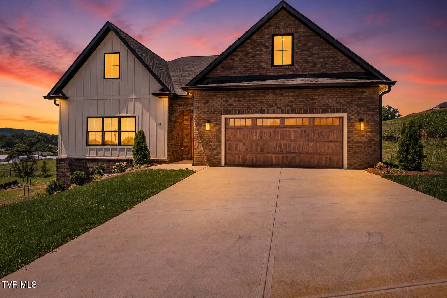 61 Glaze Farm Way