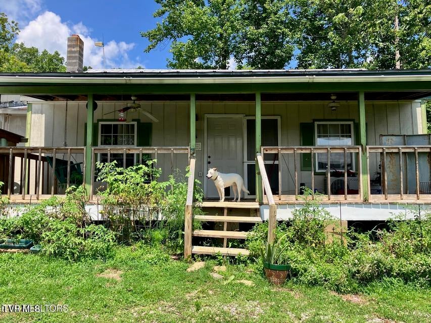 Photo of 5271 Vardy Blackwater, Sneedville, TN 37869 (MLS # 10000888)