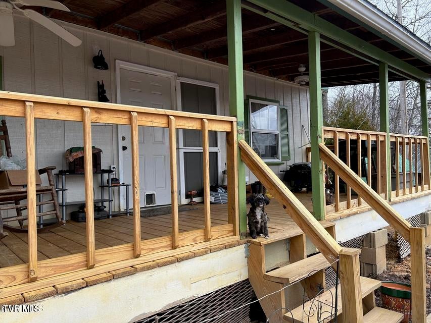 Photo of 5271 Vardy Blackwater, Sneedville, TN 37869 (MLS # 10000888)