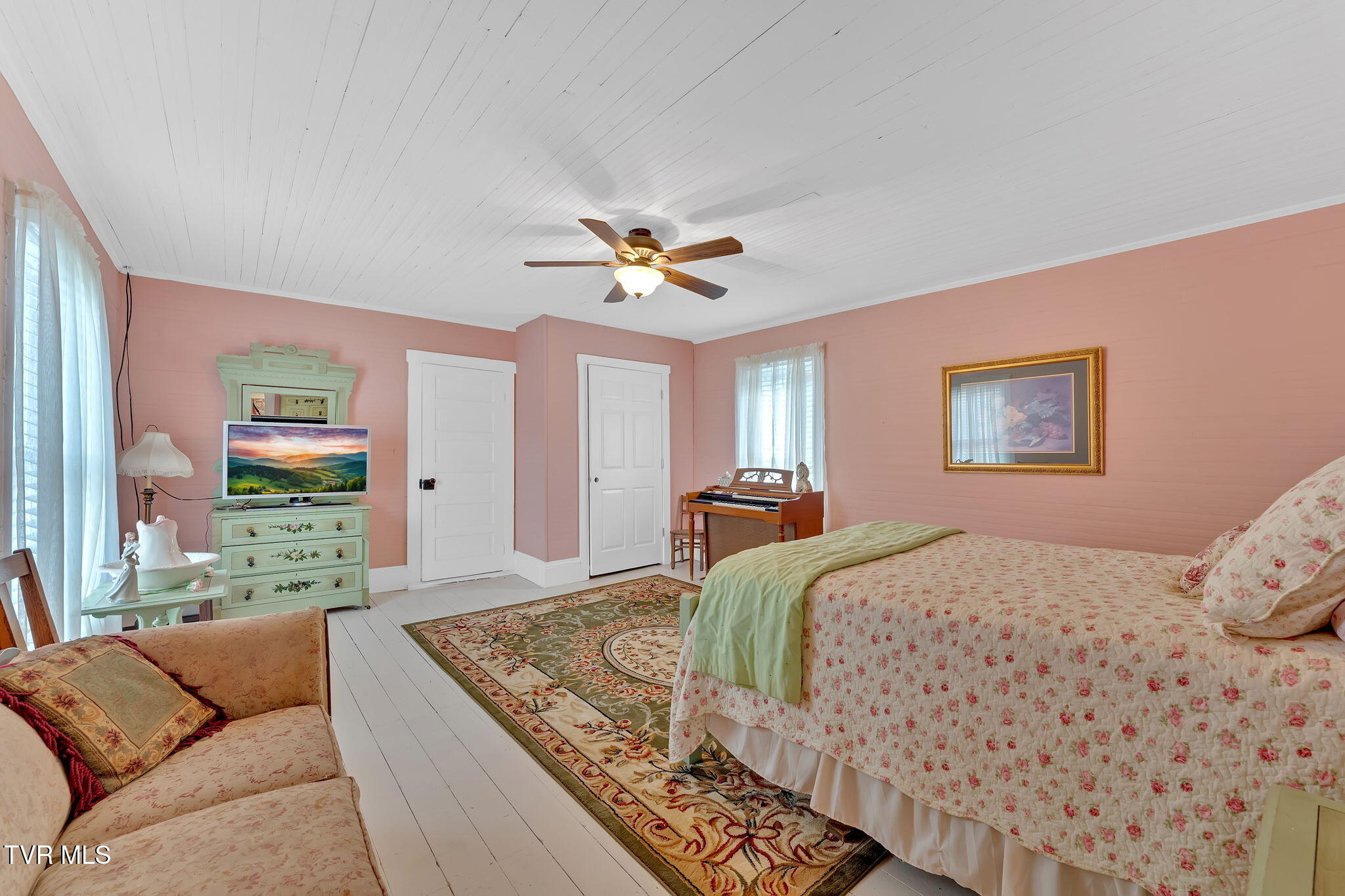 8712 Highway 19-e, Roan Mountain, Tennessee image 42