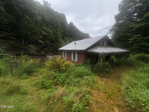 Homes For Sale - 7872 Dry Fork Road<br/> North Tazewell, VA 24630