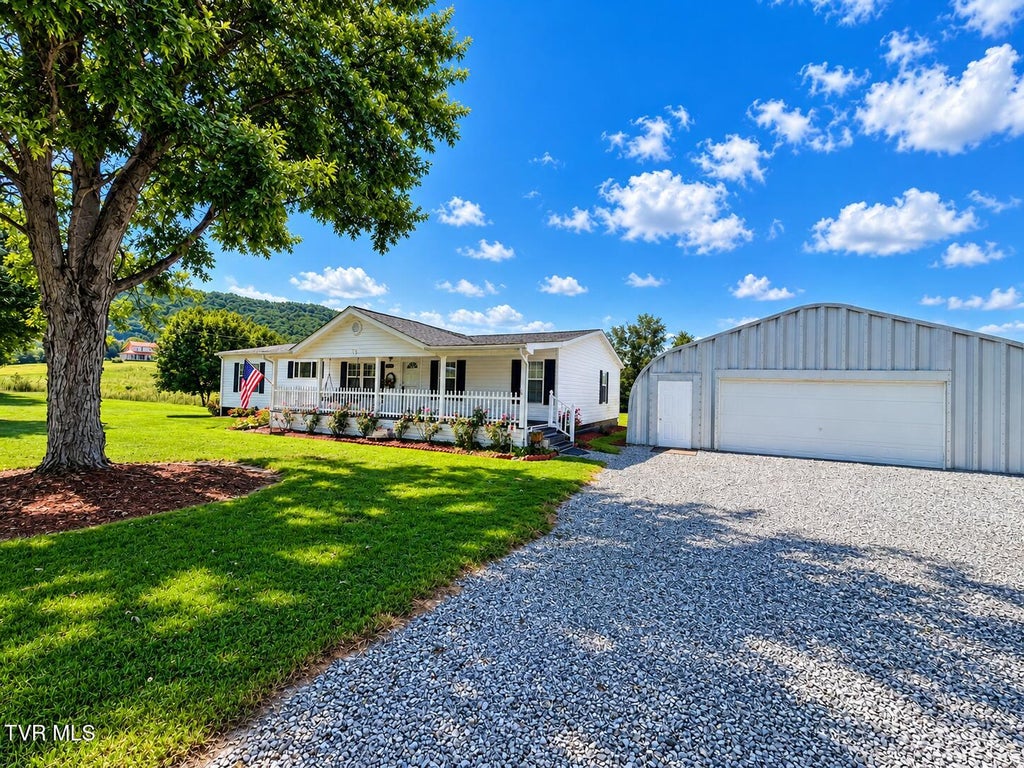 Photo of 121 Simpson Road, Church Hill, TN 37642 (MLS # 10000824)