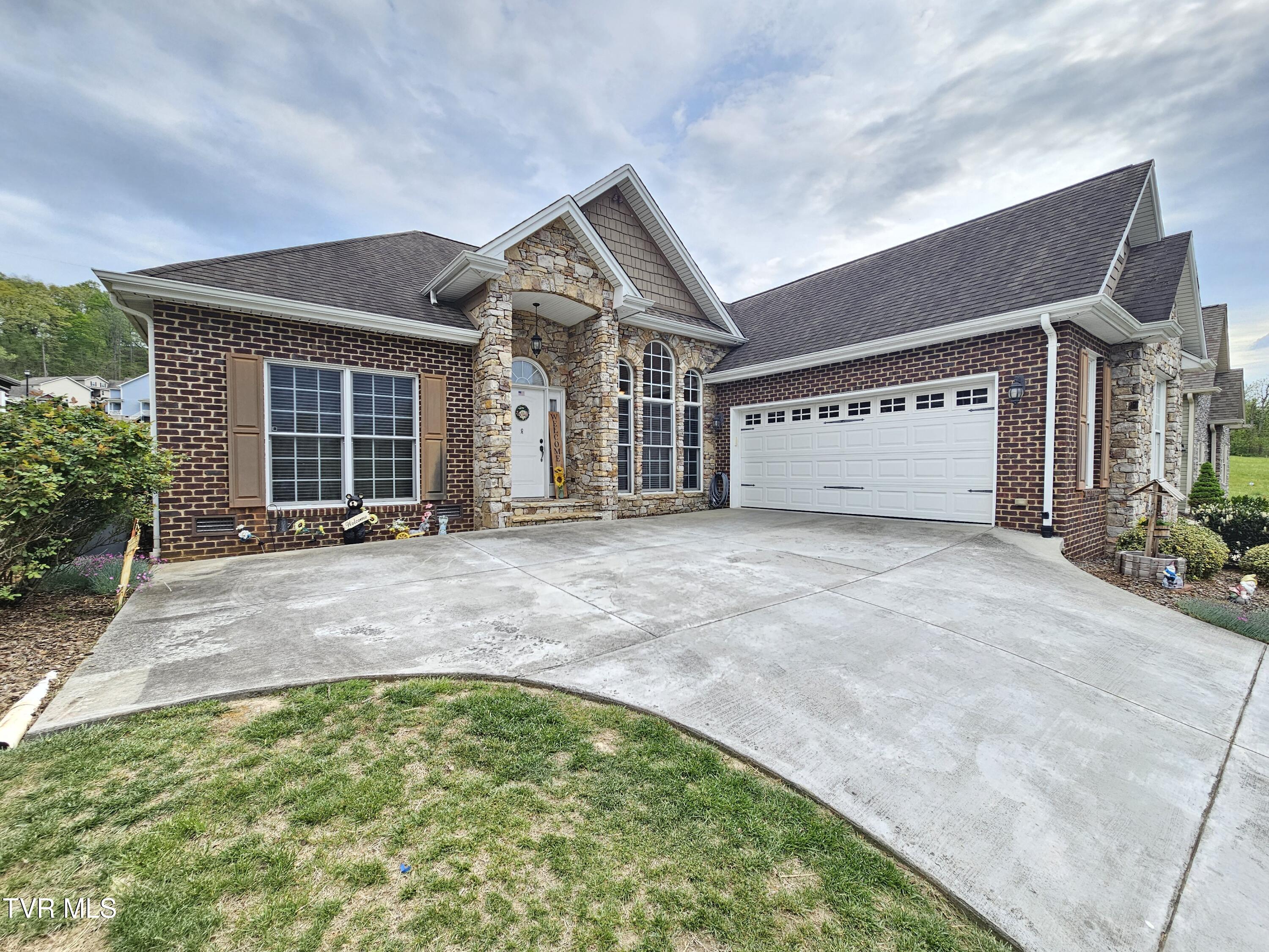 1211 Downing Place, Kingsport, Tennessee image 2