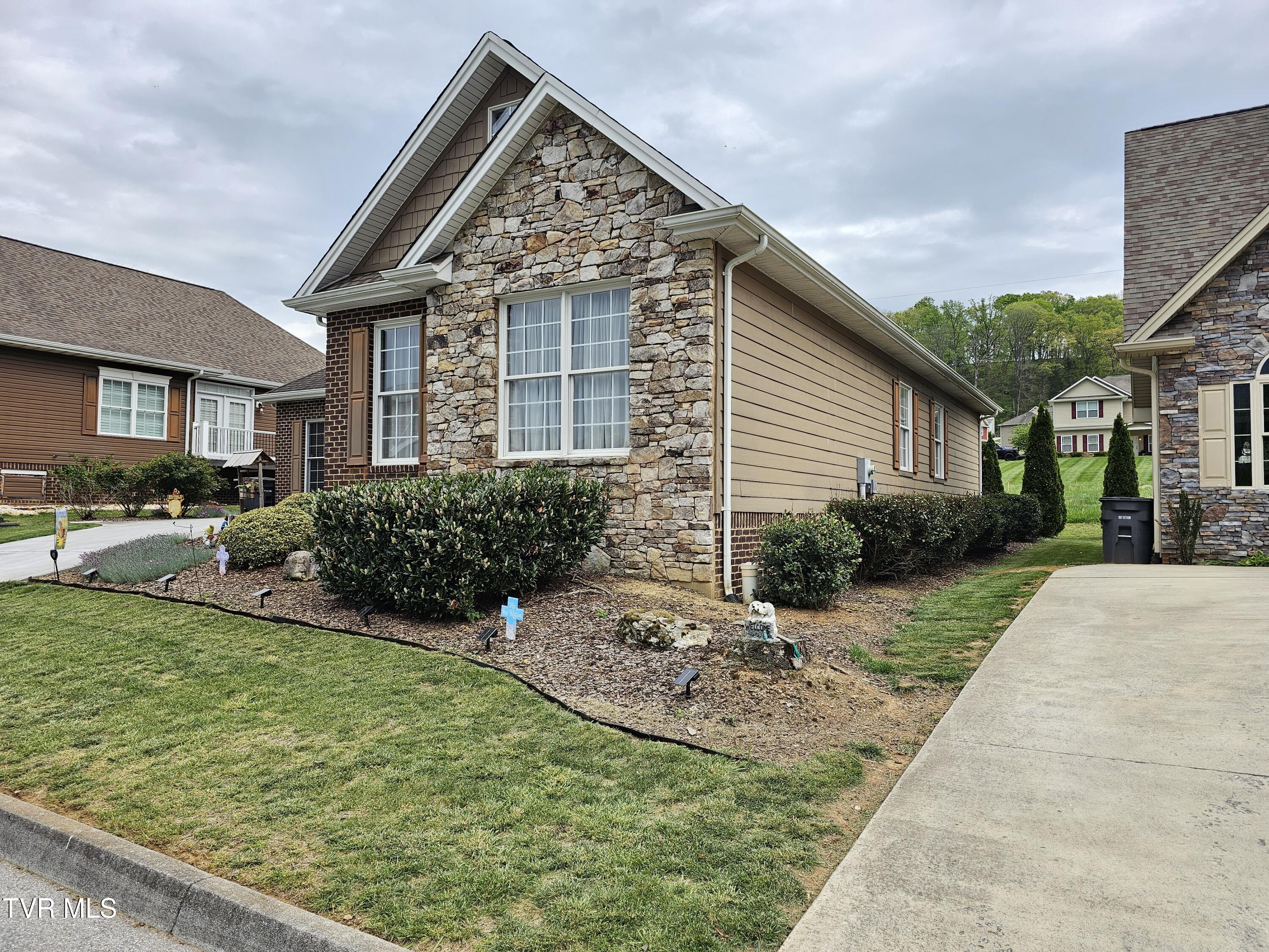1211 Downing Place, Kingsport, Tennessee image 3