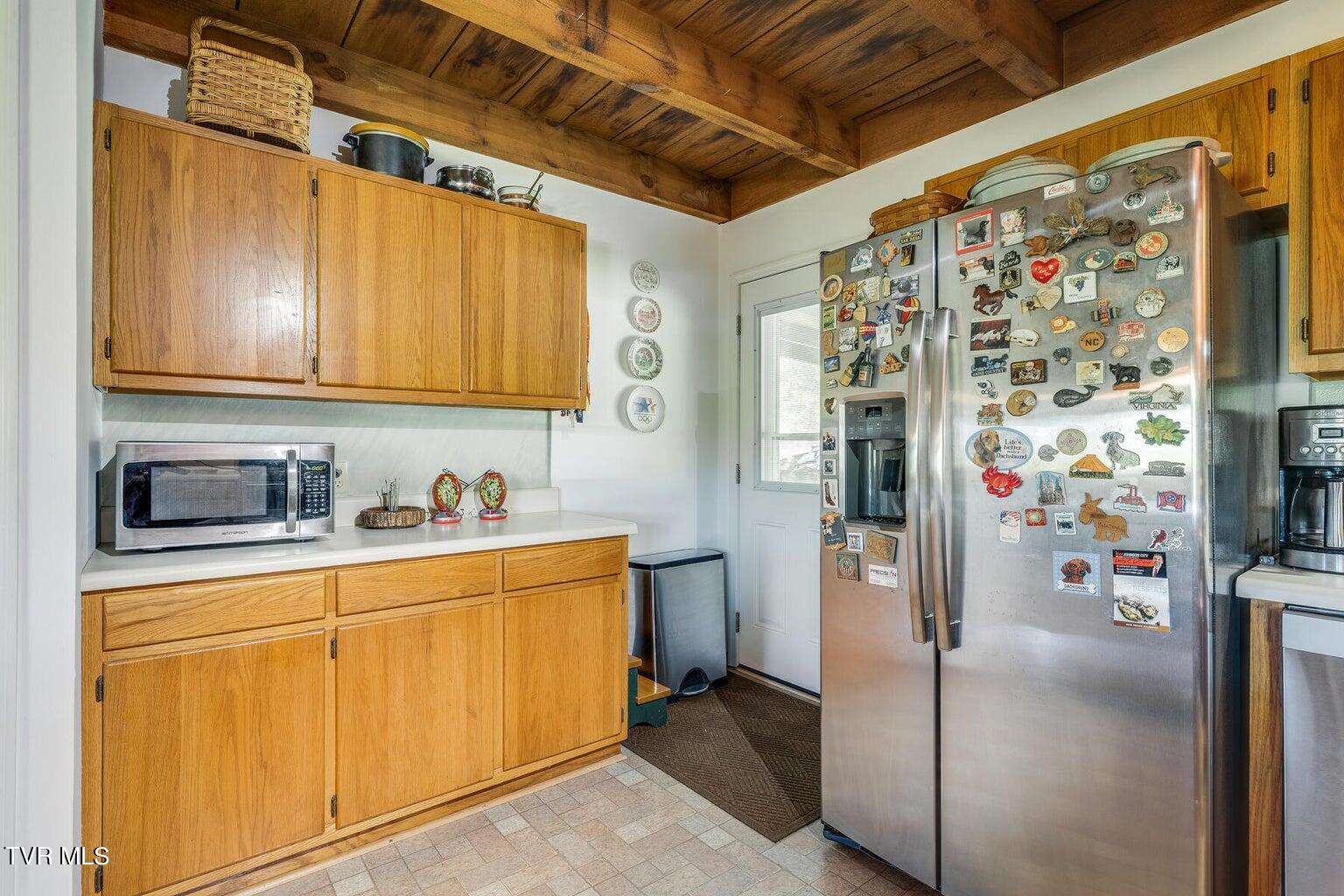 143 Horseshoe Lane, Roan Mountain, Tennessee image 25