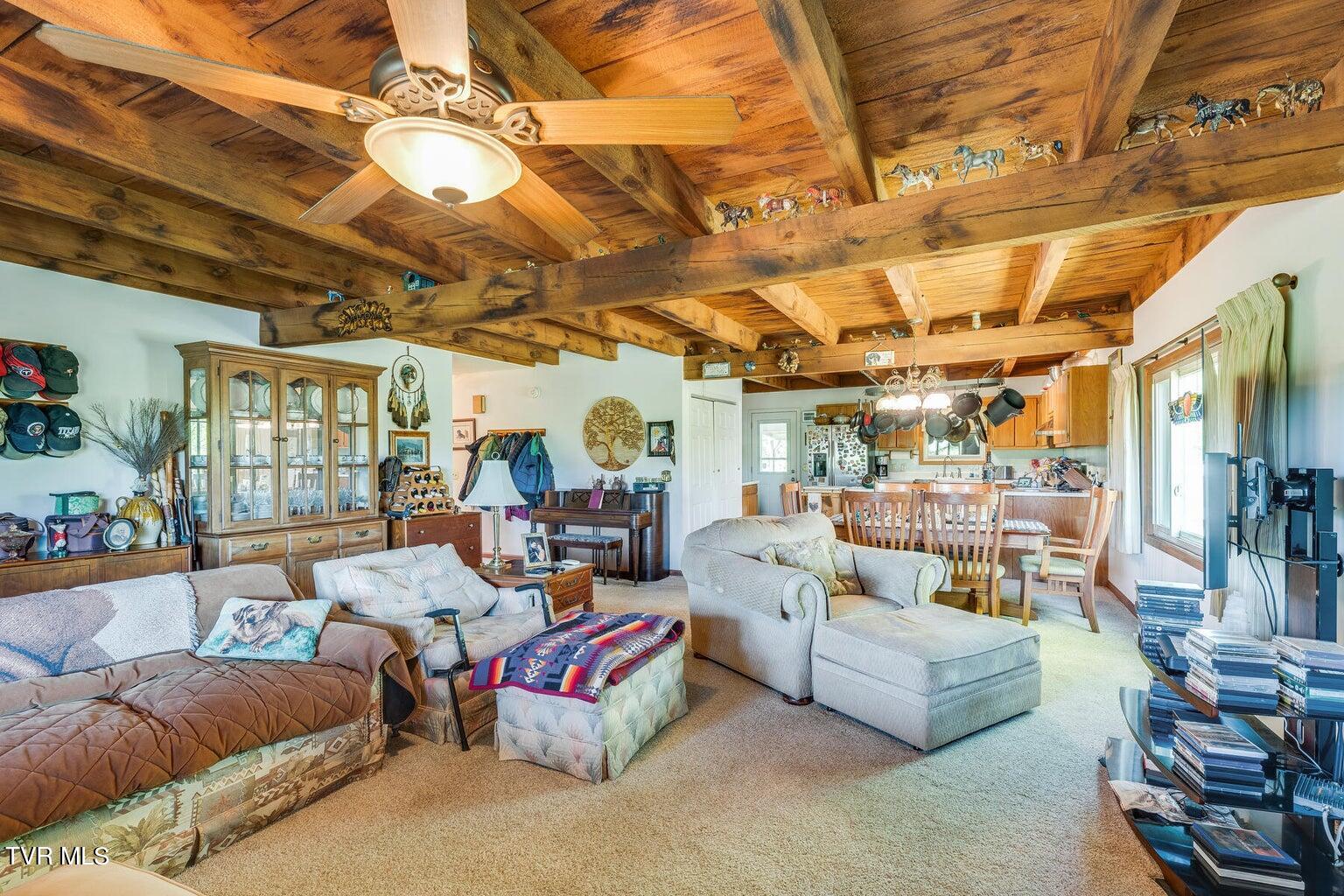 143 Horseshoe Lane, Roan Mountain, Tennessee image 18