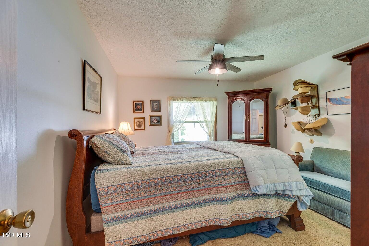 143 Horseshoe Lane, Roan Mountain, Tennessee image 32