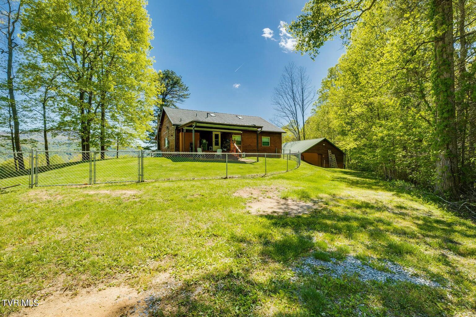 143 Horseshoe Lane, Roan Mountain, Tennessee image 39