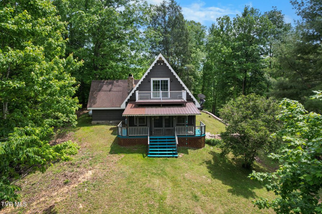 Photo of 929 Noah Snyder Road, Mountain City, TN 37683 (MLS # 9995558)