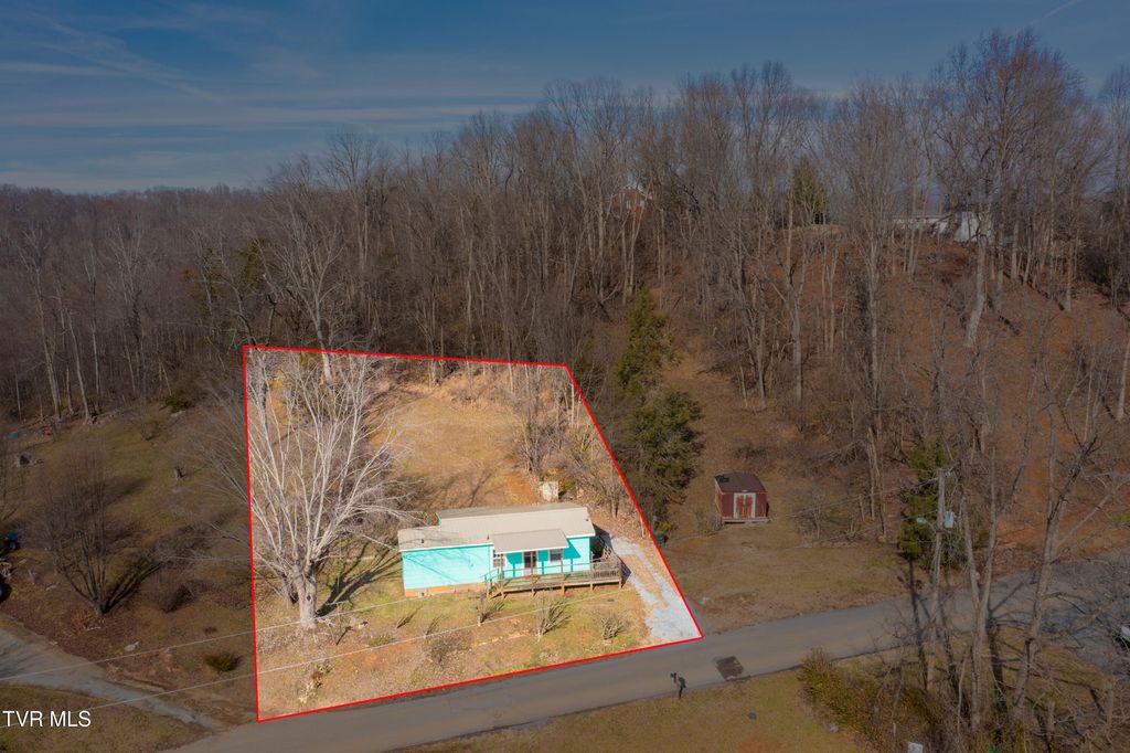 Photo of 219 Old Siam Road, Elizabethton, TN 37643 (MLS # 9995494)