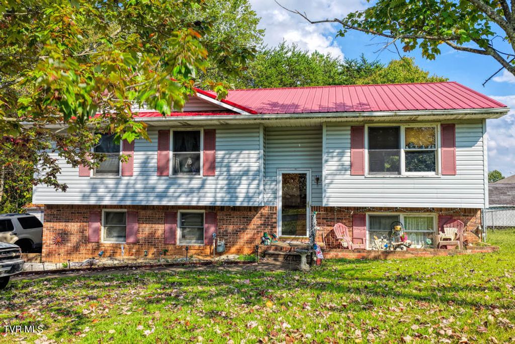 Photo of 1041 Okrina Drive, Church Hill, TN 37642 (MLS # 9986250)