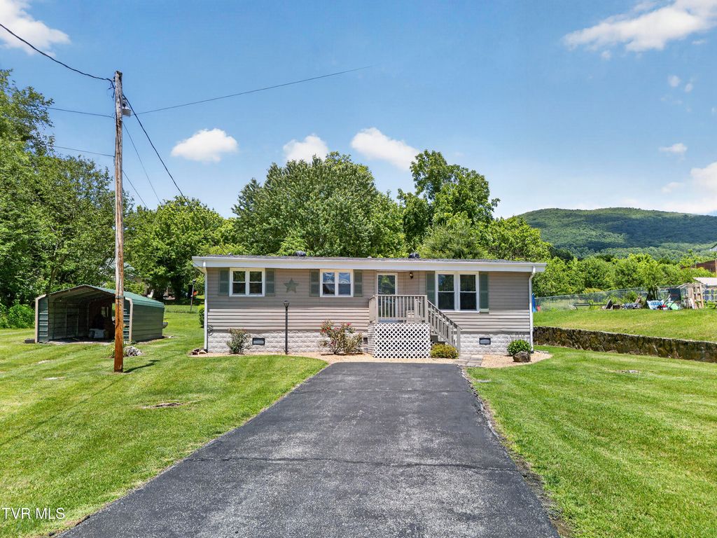 Photo of 714 Allison Gap Road, Saltville, VA 24370 (MLS # 9996372)