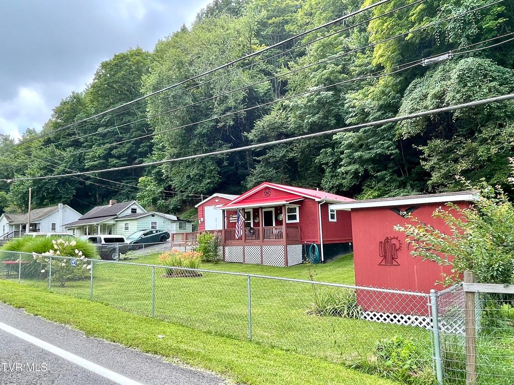 Photo of 6483 Cleveland Road, Cleveland, VA 24225 (MLS # 9998406)