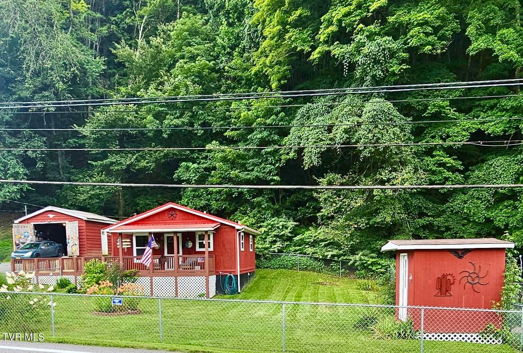 Photo of 6483 Cleveland Road, Cleveland, VA 24225 (MLS # 9998406)