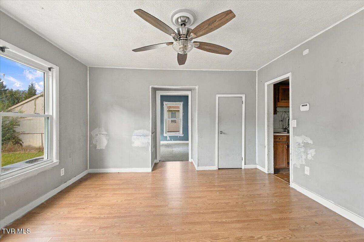 1605 Spruce Street